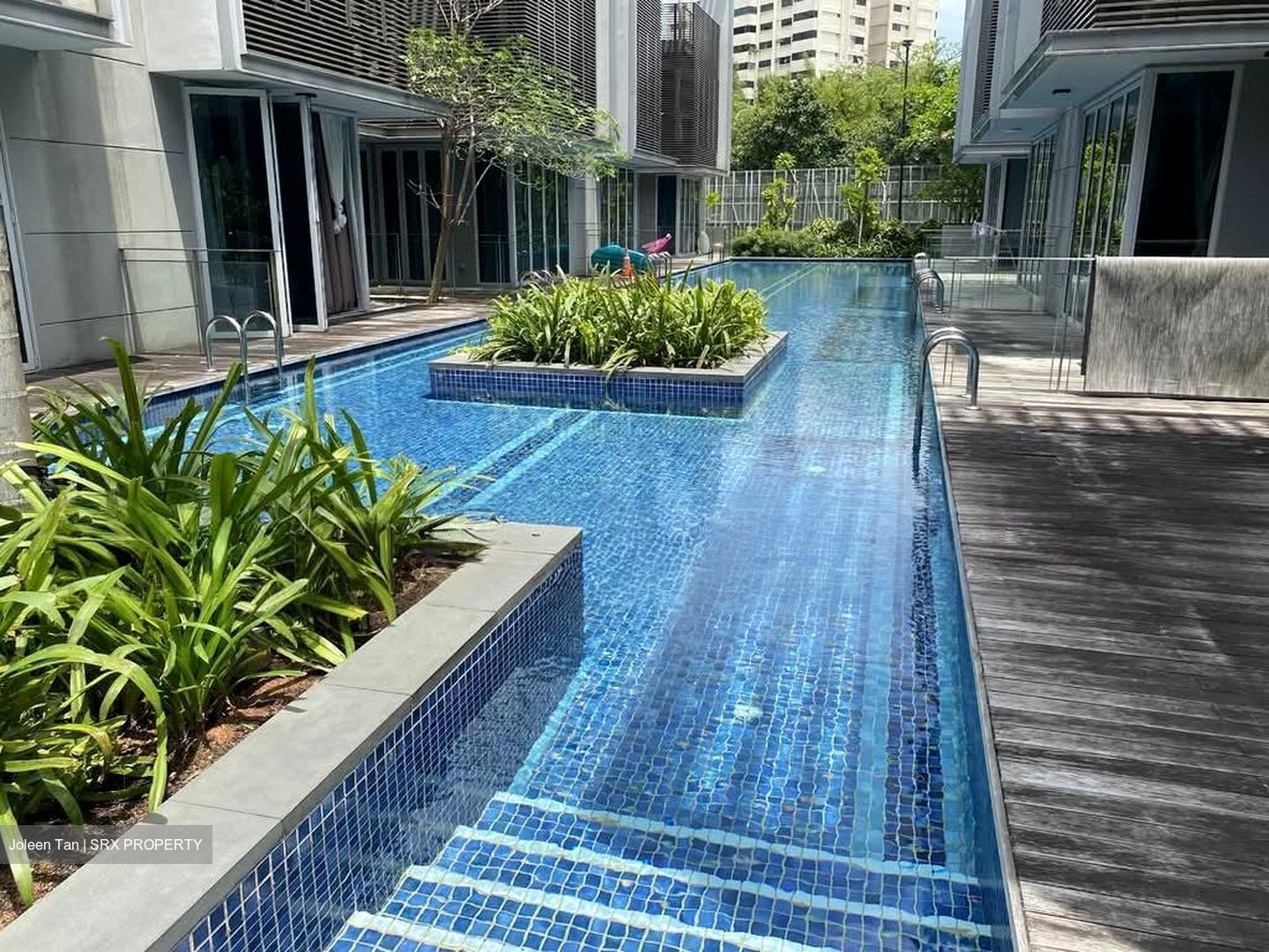 euHabitat (D14), Terrace #536335291